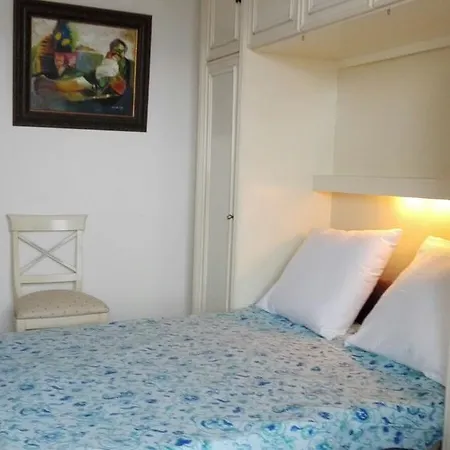 Apartment Studio Grand Palais